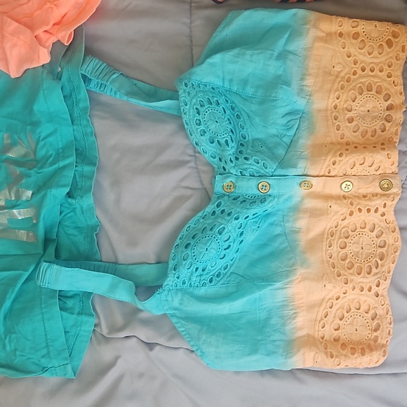 Crop tops - Picture 9 of 9